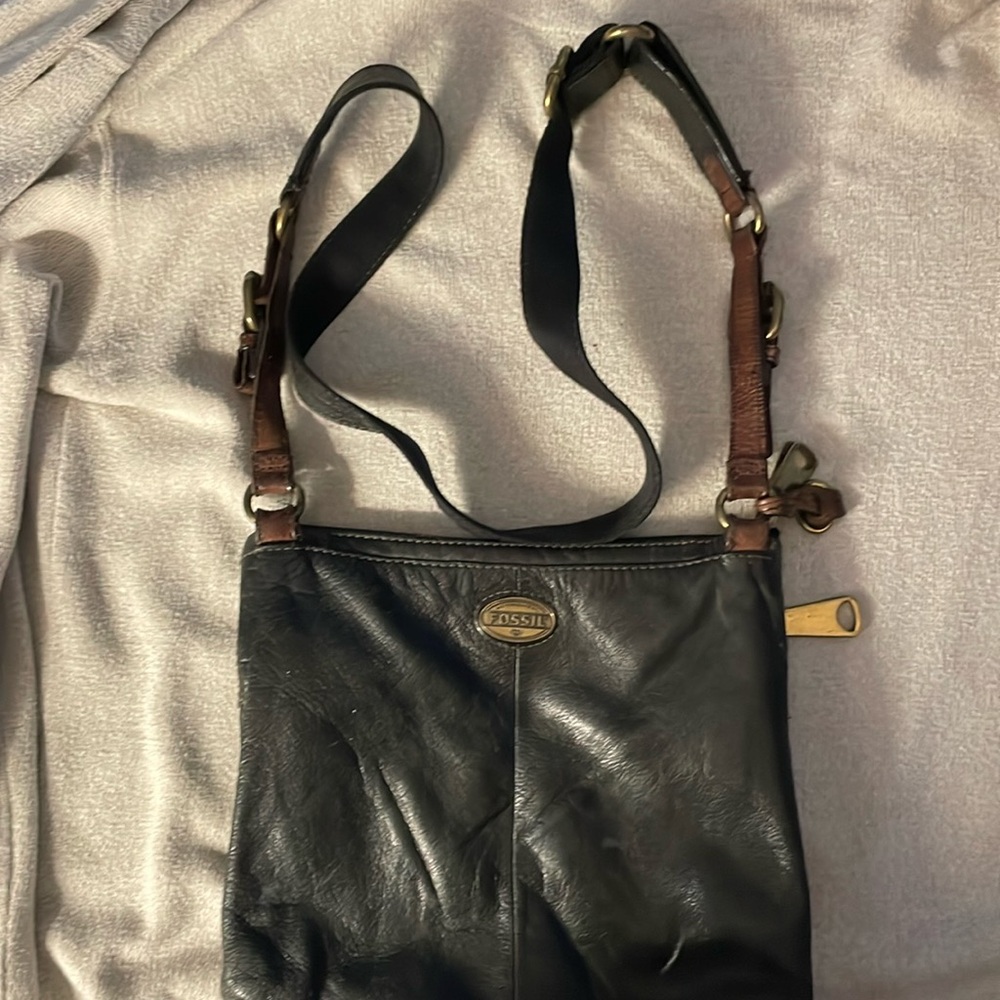 Fossil crossbody
